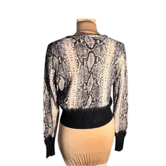 Tracy Reese 100% Cotton Snakeskin Knit Cardigan with Buckle Closure Size Med. - Picture 4 of 11